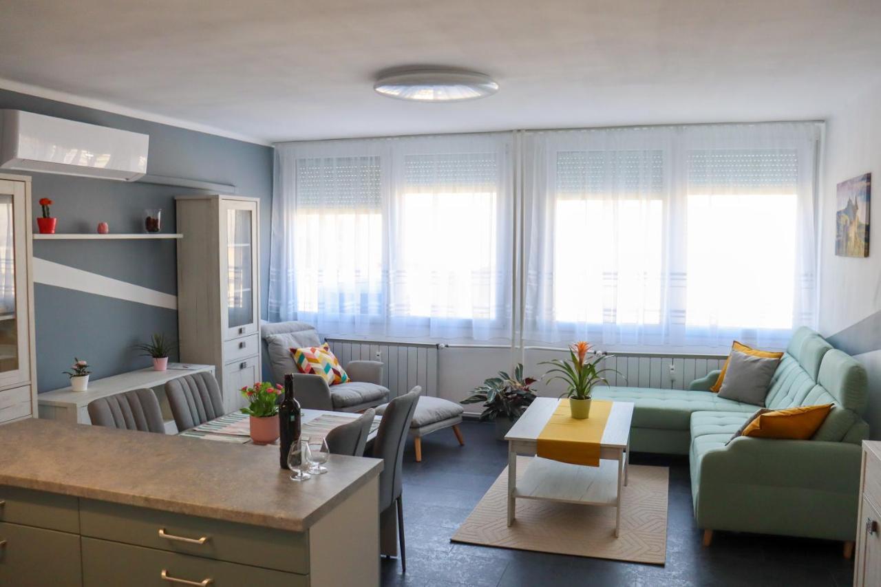 Apartmán Krisztina Apartman Salgótarján Exteriér fotografie